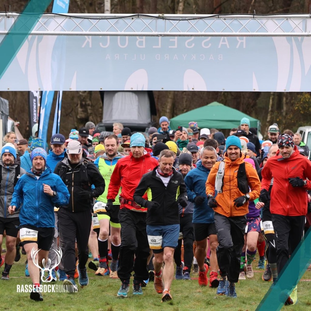 Runners starting the Rasselbock Backyard Ultra Marathon in March 2024