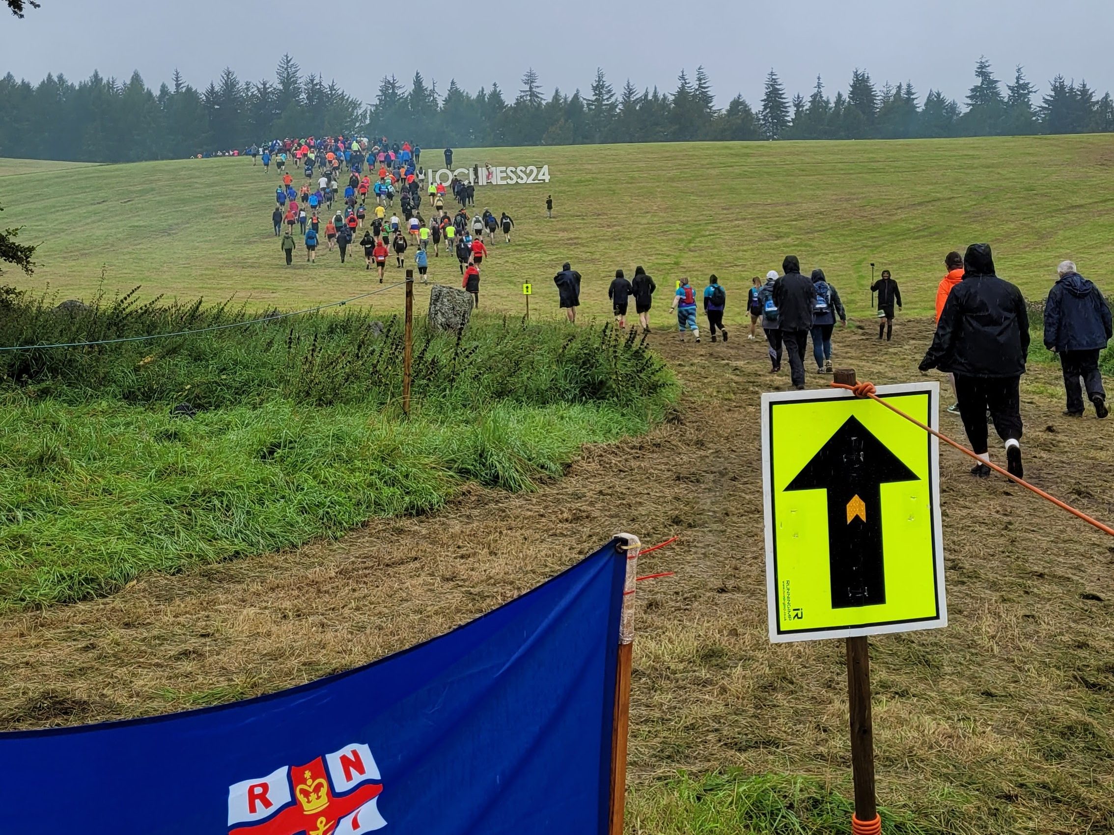 the start line of Loch Ness 24